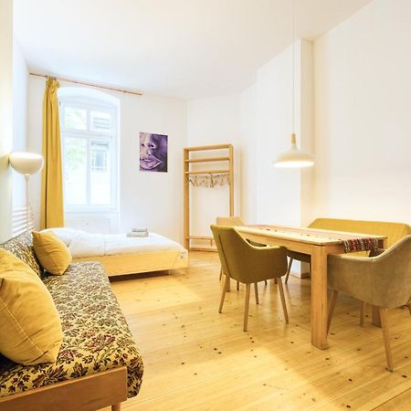 Gemuetliche 2-Zimmer-Wohnung Zentral Friedrichshain Berlín Exterior foto