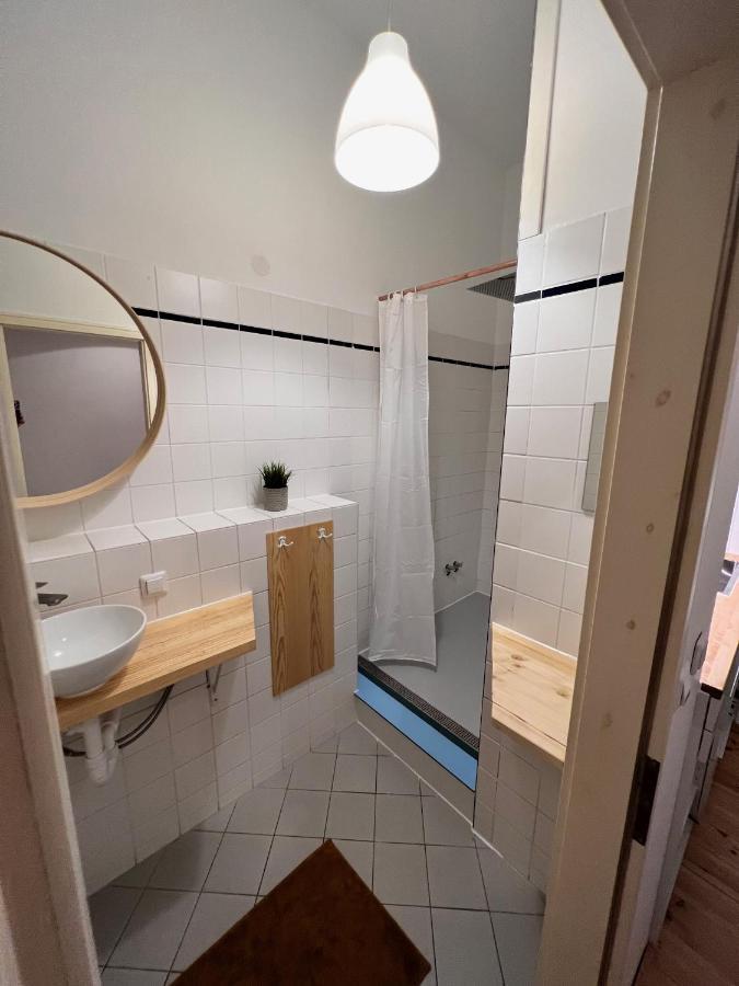 Gemuetliche 2-Zimmer-Wohnung Zentral Friedrichshain Berlín Exterior foto